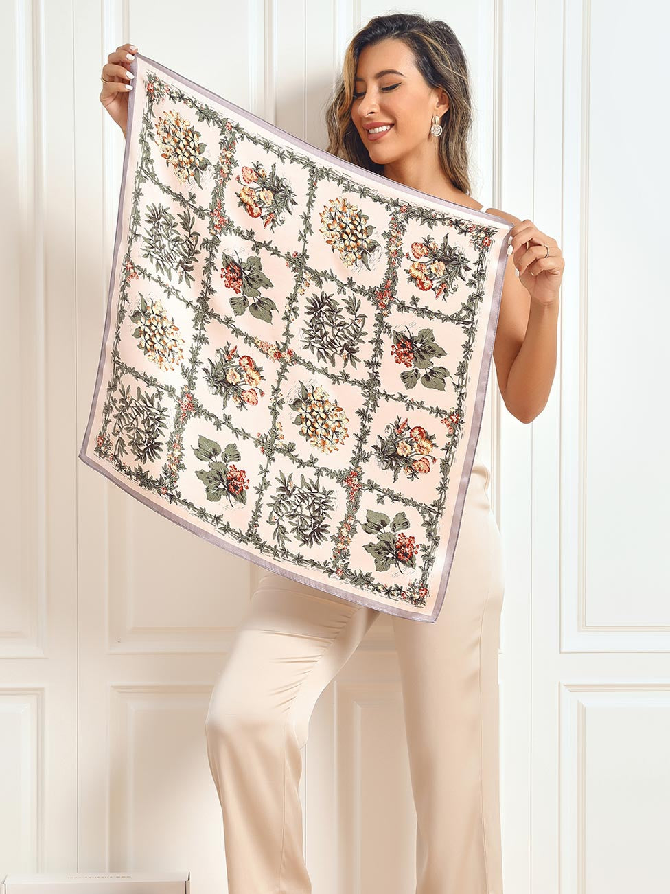 Pure Silk Floral Pattern Square Scarf 68x68cm/26.8