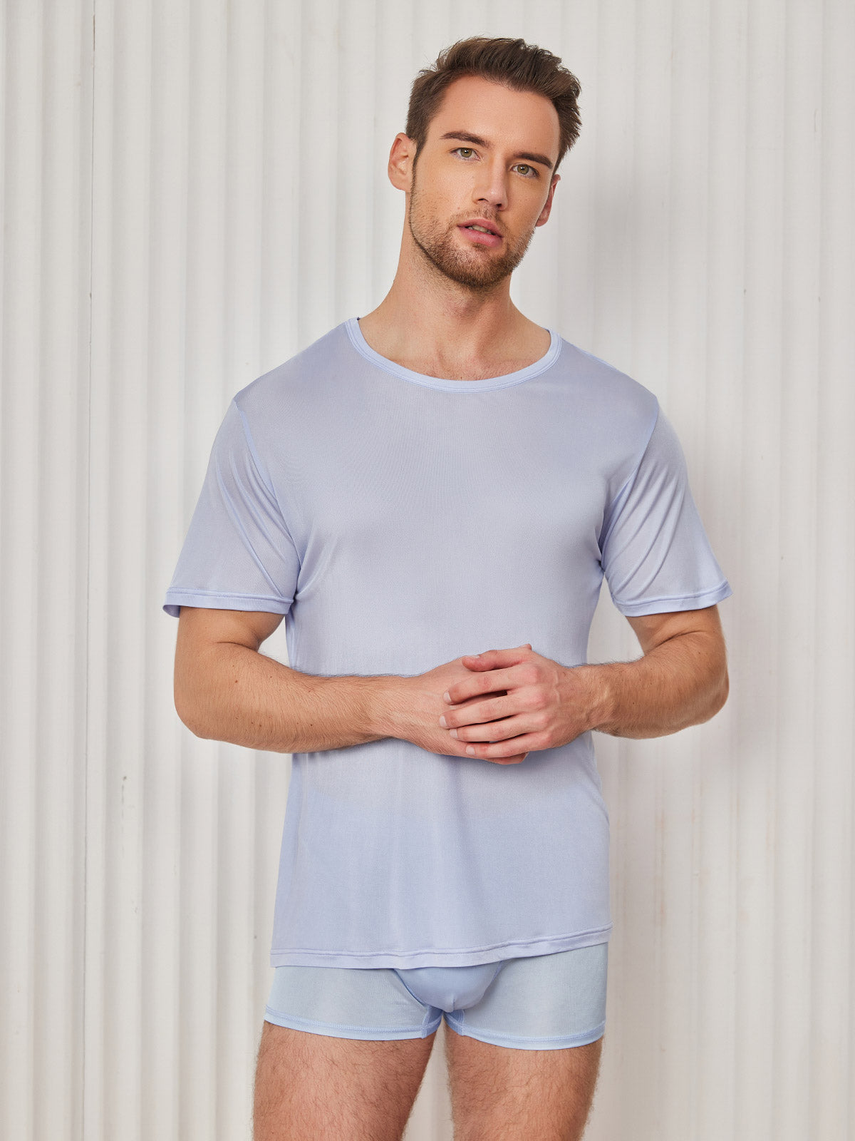 SilkSilky  Silk Knitted Short Sleeve Round Neck Men's T-Shirt LightBlue 001