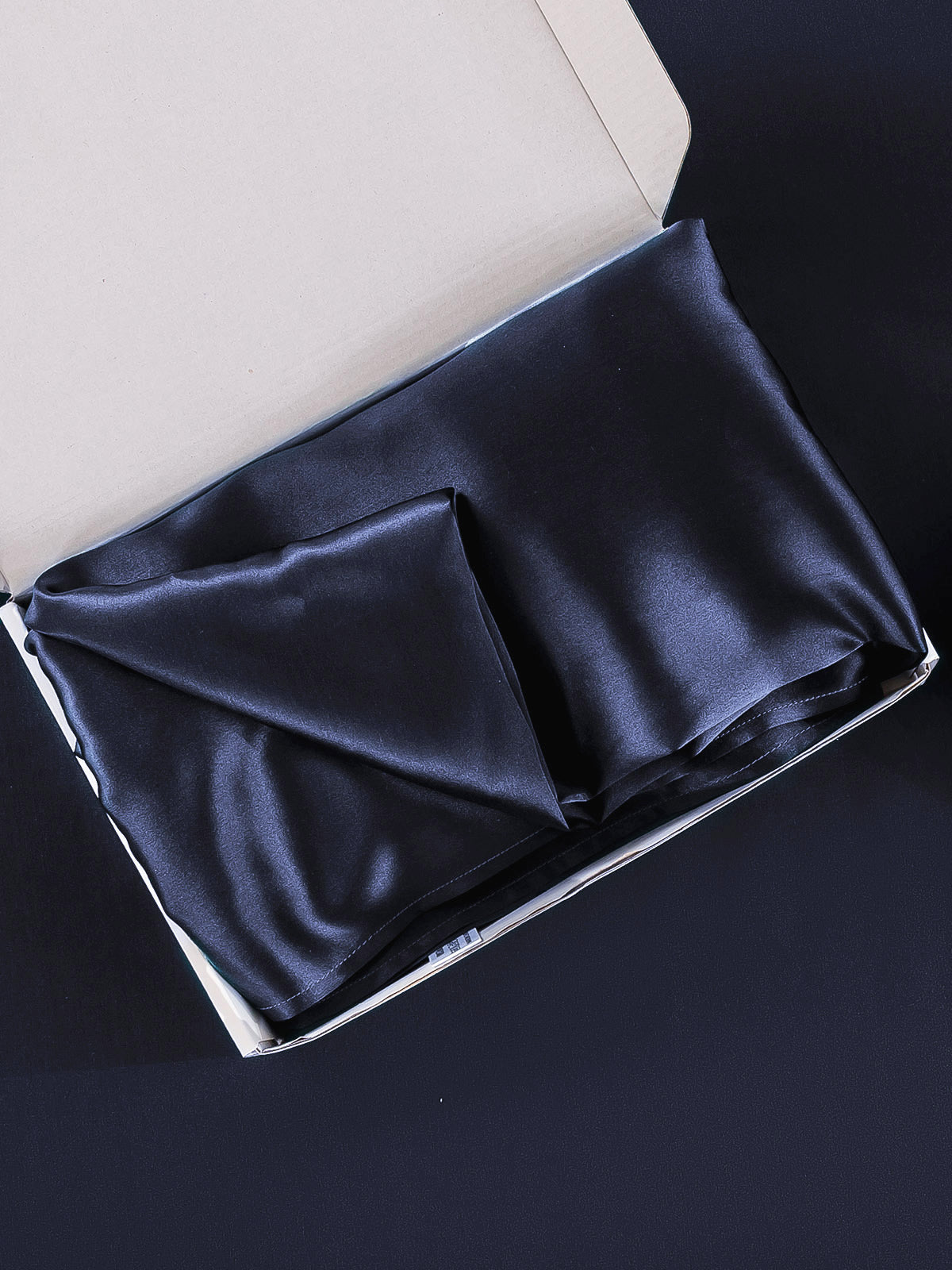 30Momme Luxurious 100% Silk Pillowcase - Hidden Zipper