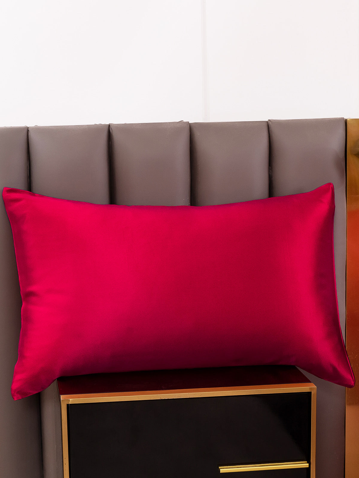 100% Mulberry Silk Pillowcase with Envelope Closure