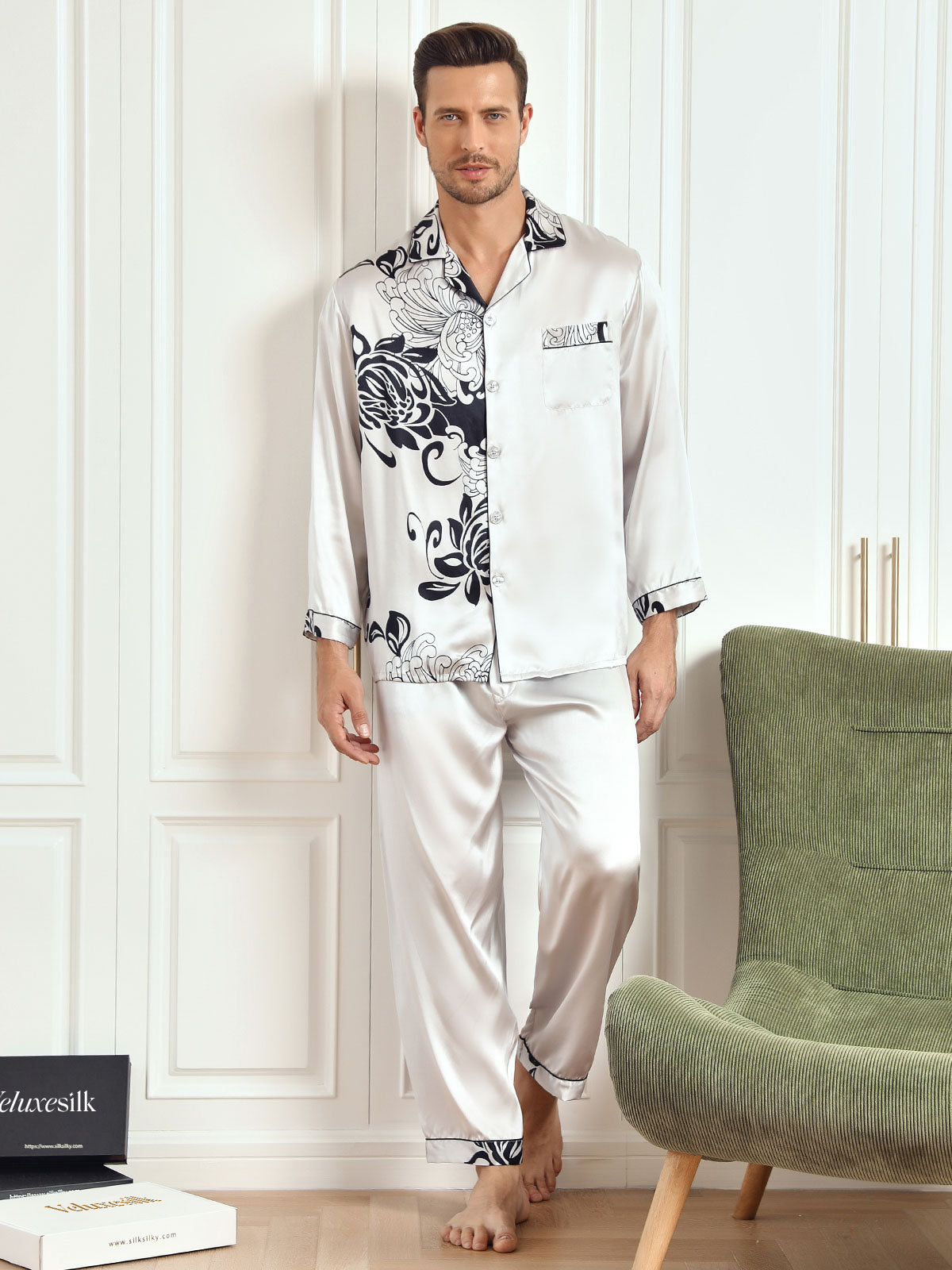 Pure Silk Men‘s Floral Printed Lapel Pajama Set