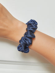 SilkSilky US 19Momme Pure Silk Scrunchie Blue 005