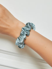 SilkSilky US 19Momme Pure Silk Scrunchie Blue 012