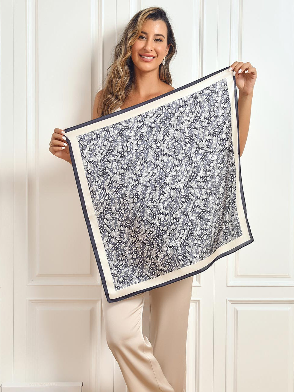 Pure Silk Printed Square Scarf 68x68cm/26.8